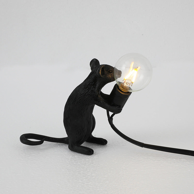 Postmodern Resin Rat Mouse LED Table Lamp – Cute Night Light for Bedroom